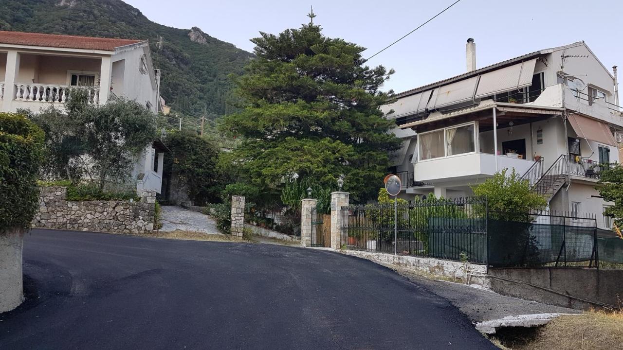 Olga'S Cozy Nest , Apartment In Ano Korakiana. Exterior foto